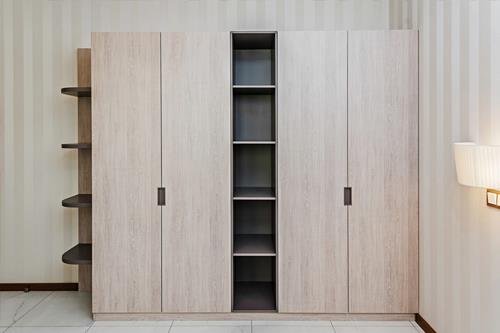 Cupboard/Almari